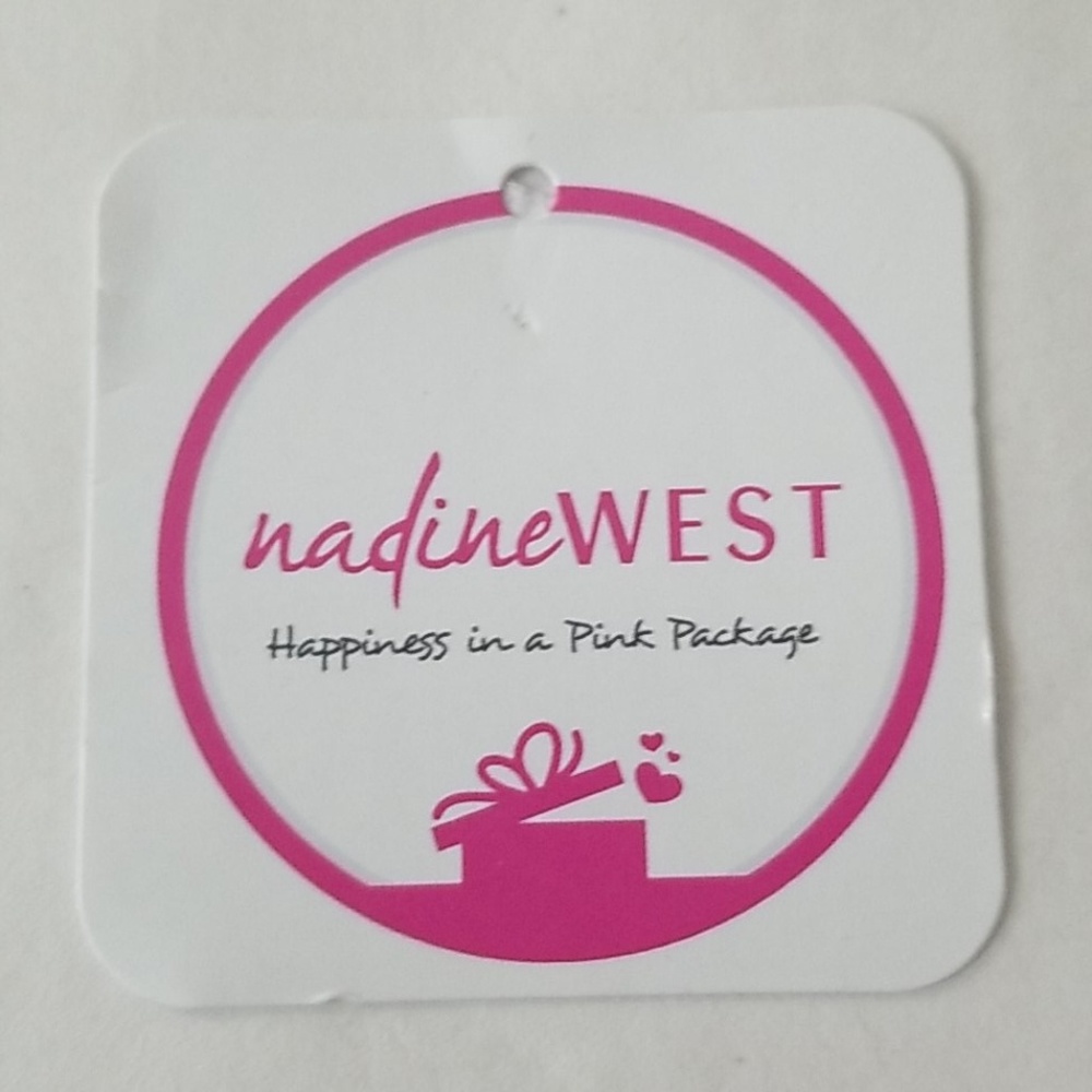 Meet your Posher, Angie